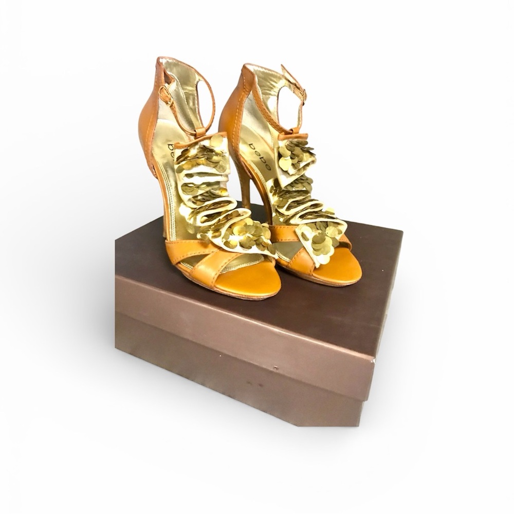 Bebe ‘LAUREN’ Sequin Shoes Open Toe Heels in Cognac & Gold Sz 8 Retail $159